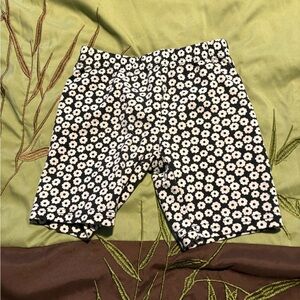 Hanna Andersson Black and White Floral Men's Athletic Shorts